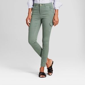 *SOLD* A New Day Skinny Chino Pants